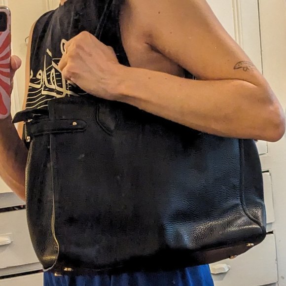 Kate Spade - Large Black Pebble Leather Tote Bag w/ Gold Hardware - Picture 4 of 4